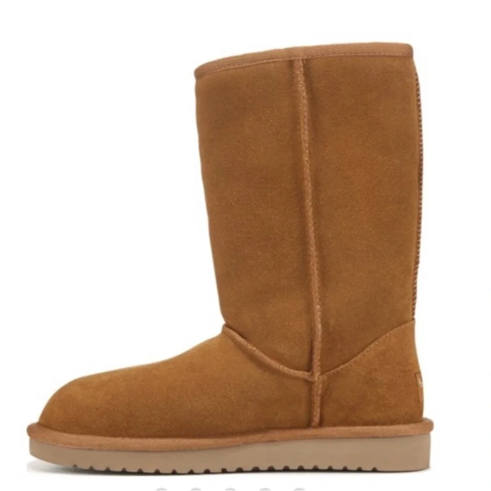 Koolaburra by Ugg Victoria Tall Winter Boot NWOT 9 Wide